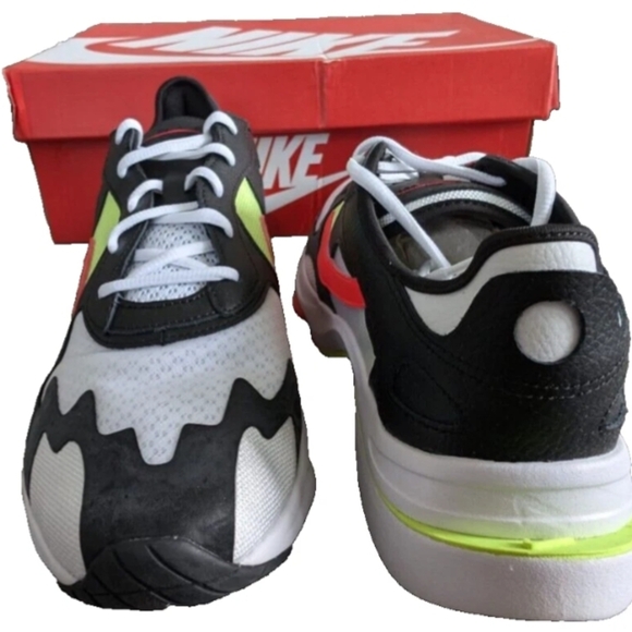 Nike WMNS Air Zoom Division Black Flash Crimson Sneakers Size 10 NWOT MSRP $100 - Picture 2 of 11